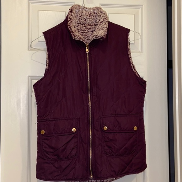 Maroon vest from francescas! Reversible! - Picture 1 of 7